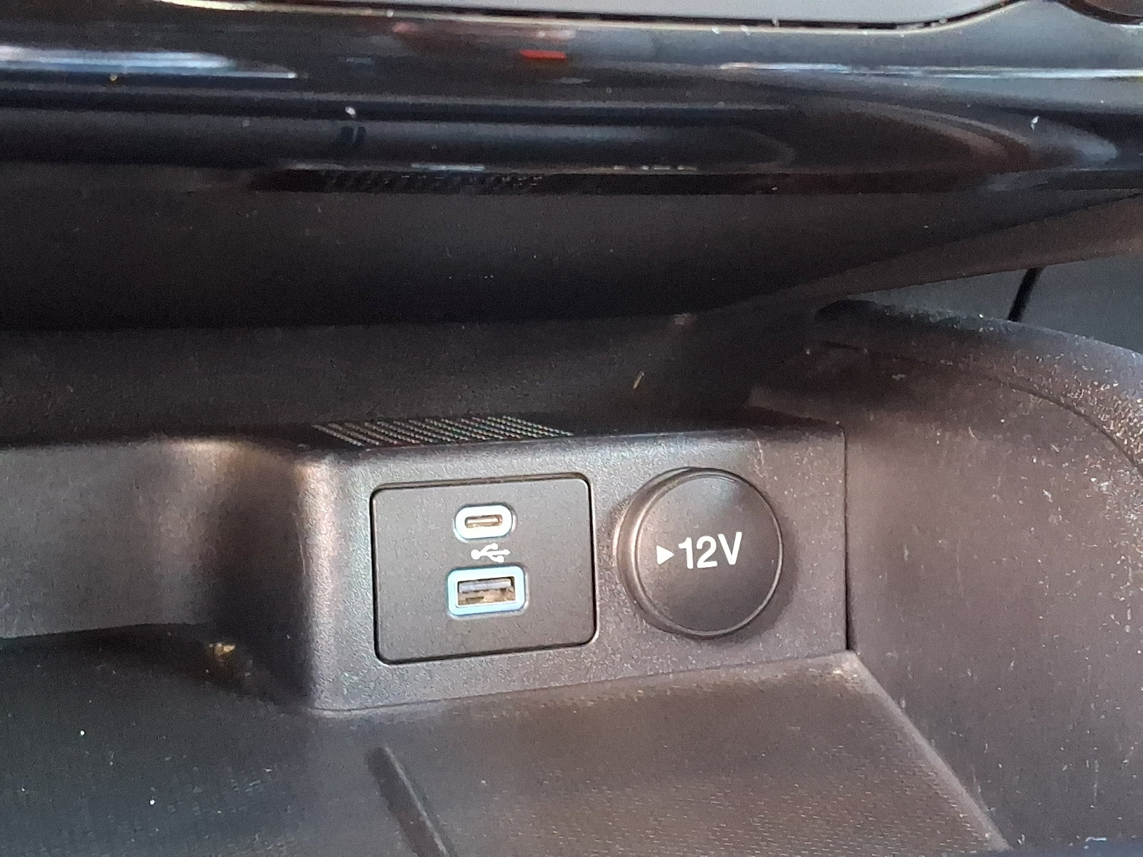 Certified 2022 Ford Escape SE AWD/4WD image 20