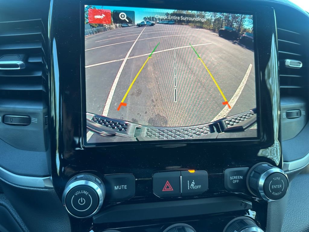 New 2026 RAM 1500 4x4 Crew Cab image 22