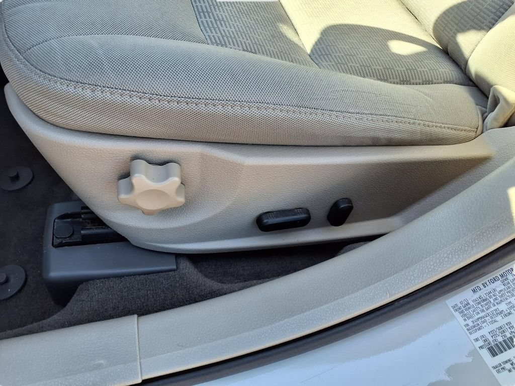 Used 2012 Ford Fusion SE FWD image 31
