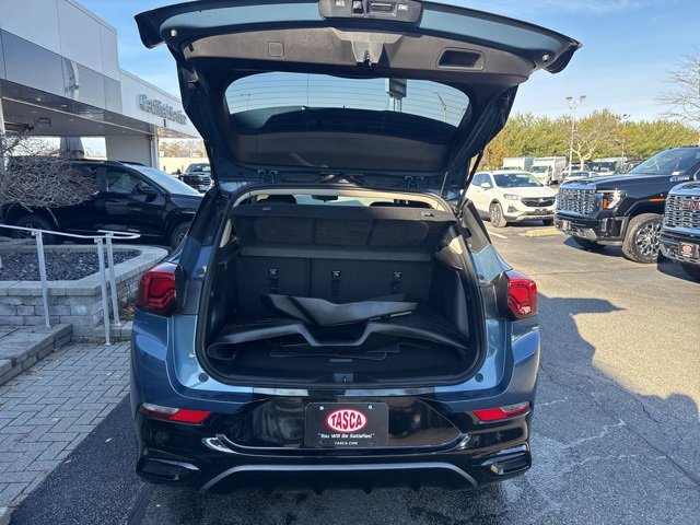 Used 2024 Buick Encore GX Sport Touring image 23