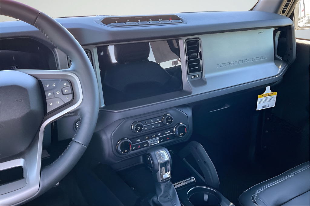 New 2025 Ford Bronco Badlands AWD/4WD image 8
