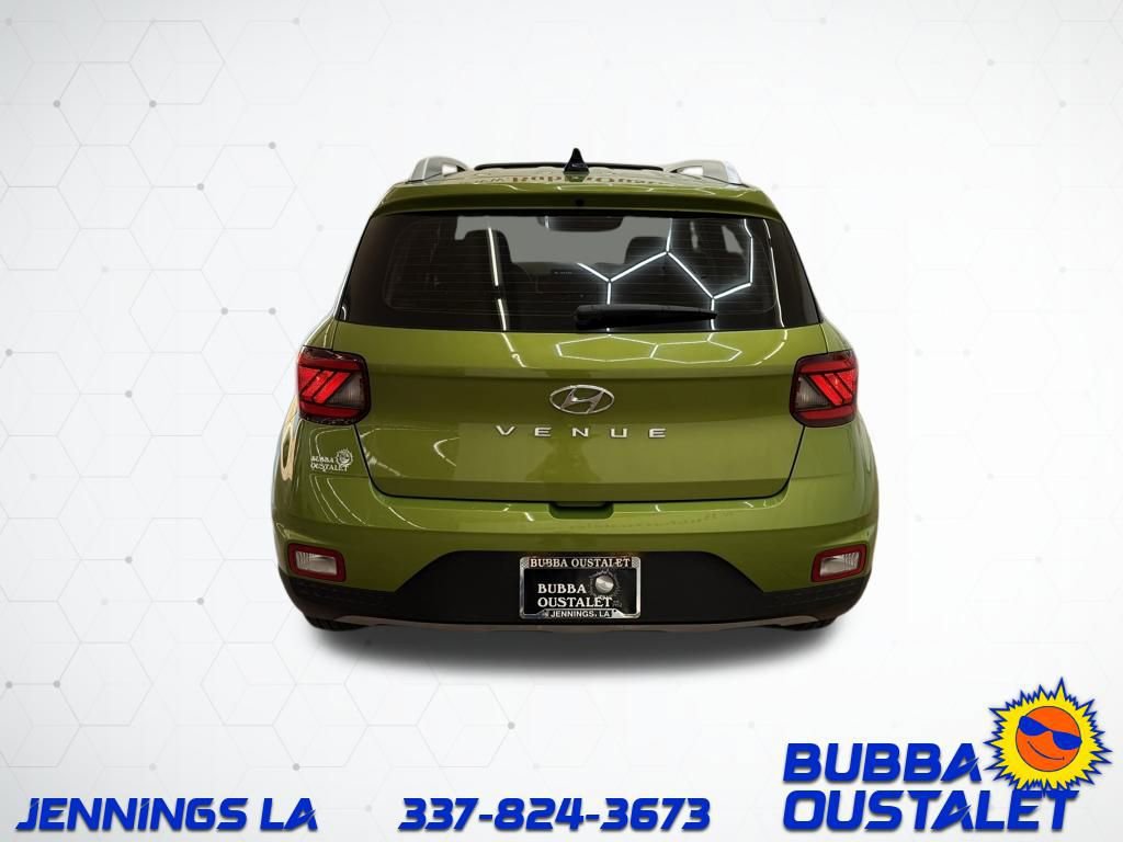 Used 2020 Hyundai Venue SEL w/ Convenience Package image 5