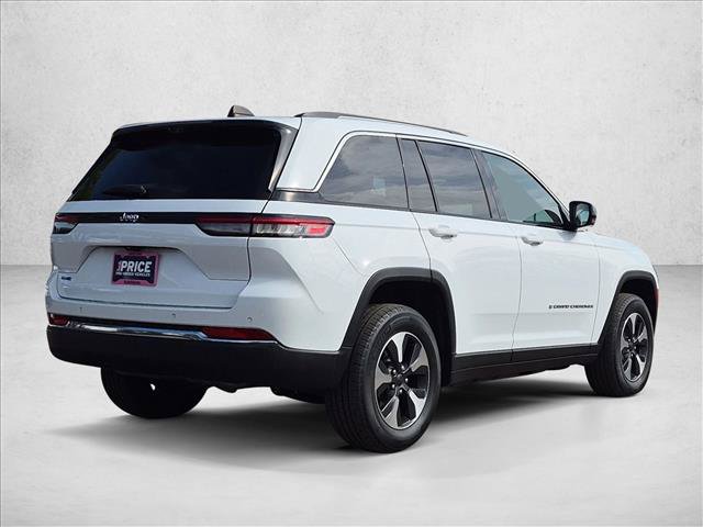 Used 2022 Jeep Grand Cherokee Limited 4xe w/ Luxury Tech Group II AWD/4WD image 5