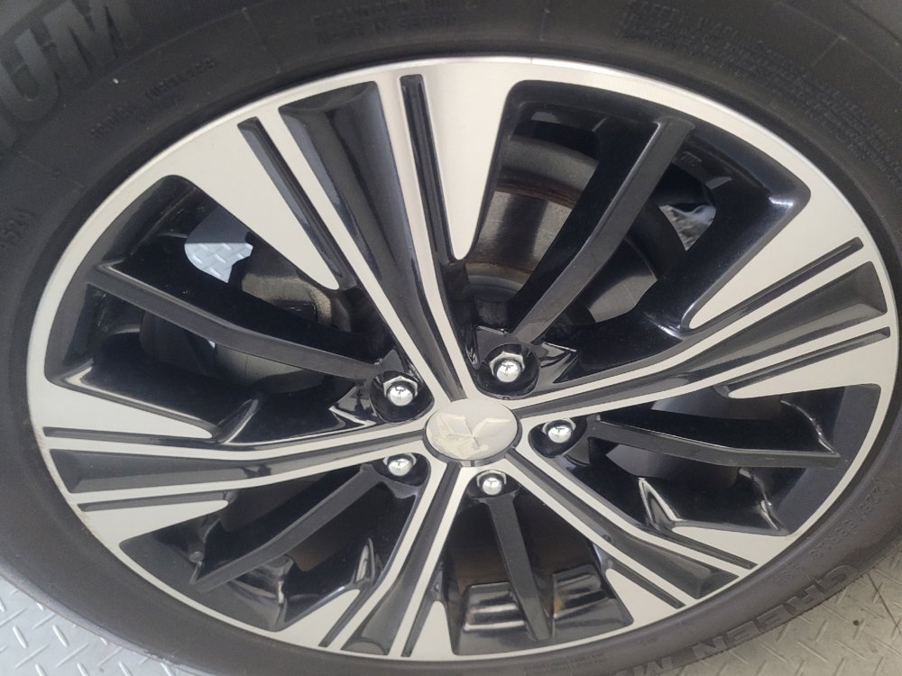 Used 2018 Mitsubishi Eclipse Cross SEL AWD/4WD image 31