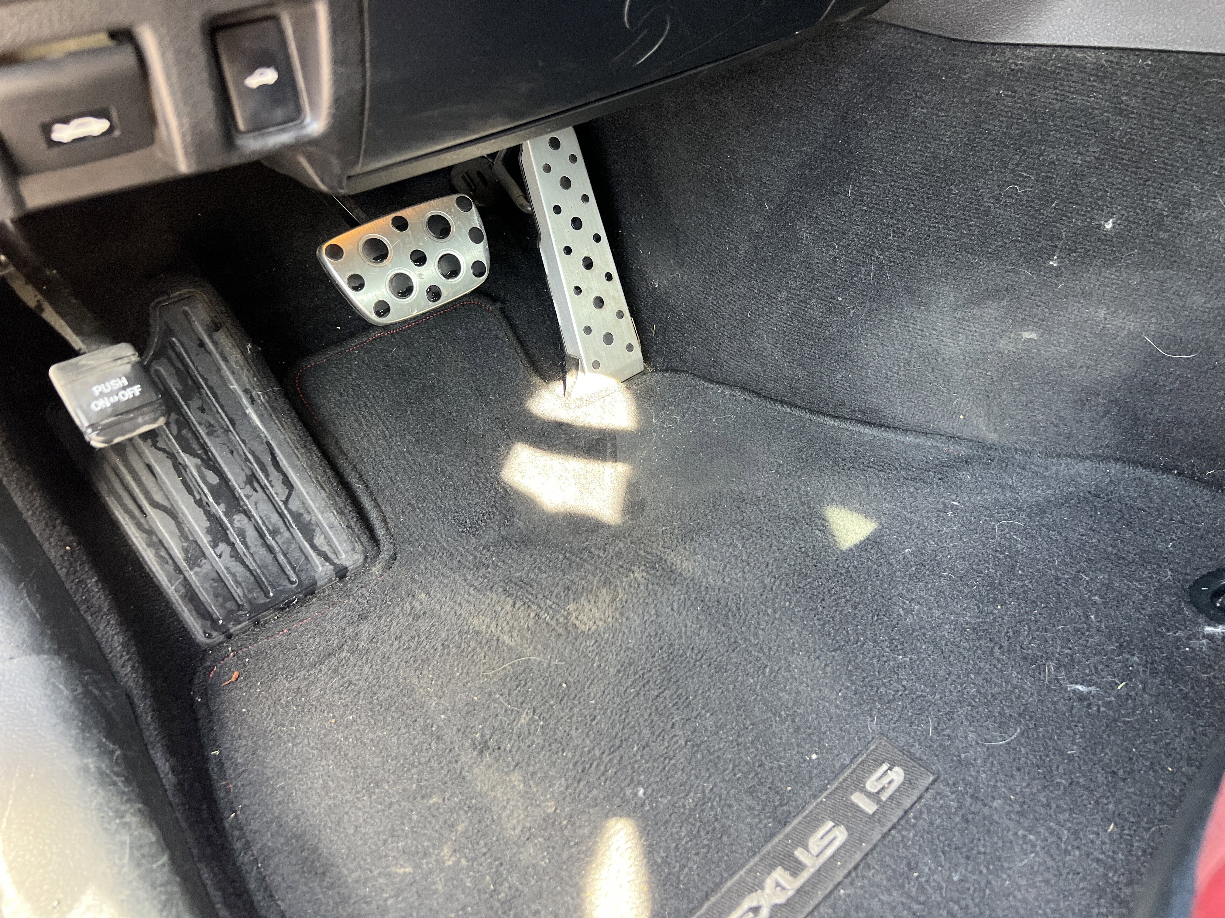 Used 2020 Lexus IS 350 F Sport w/ F Sport Package image 17