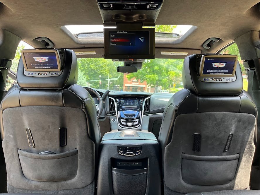Used 2019 Cadillac Escalade Platinum image 43