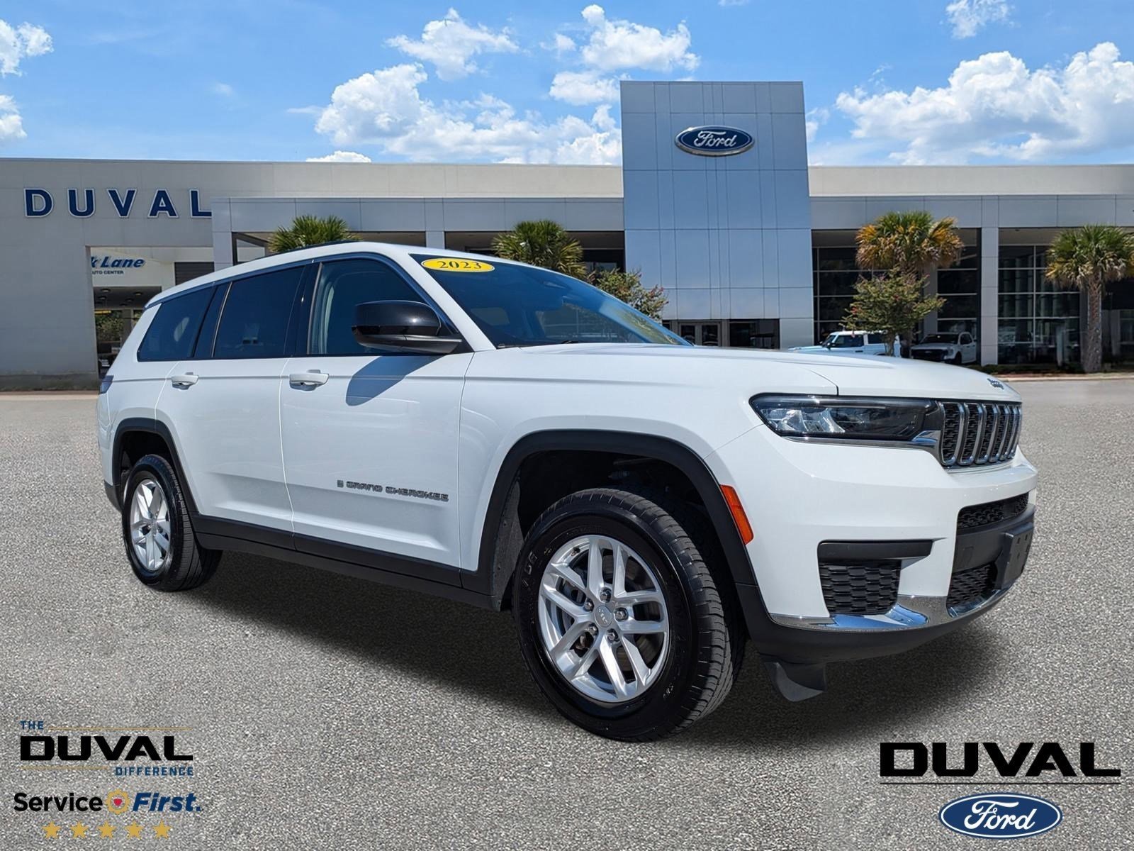 Used 2023 Jeep Grand Cherokee L Laredo