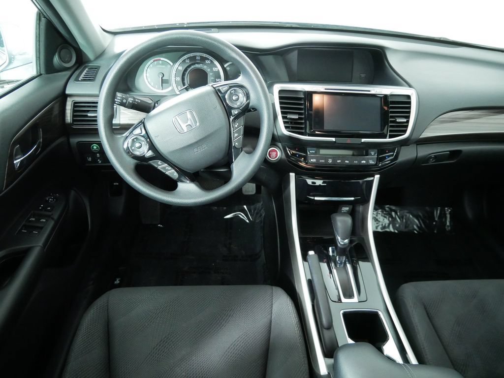 Used 2016 Honda Accord EX image 20
