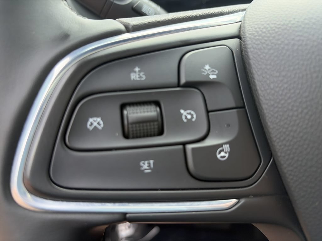 Used 2024 Buick Envista Sport Touring w/ Convenience I Package FWD image 20