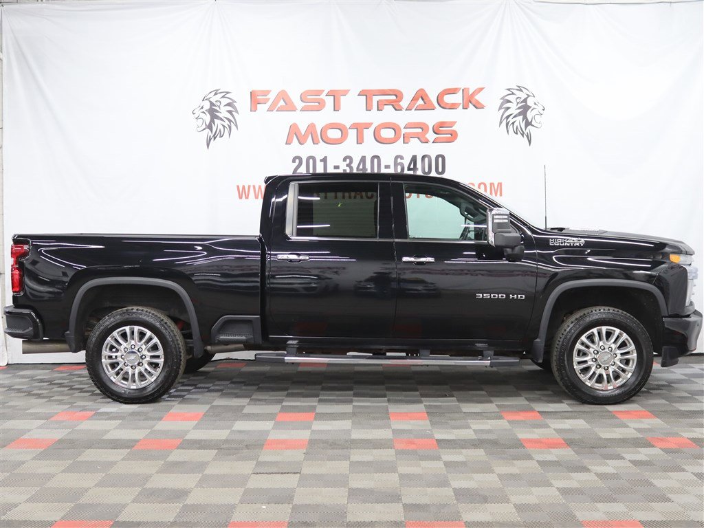 Used 2020 Chevrolet Silverado 3500 High Country w/ Z71 Off-Road Package image 4