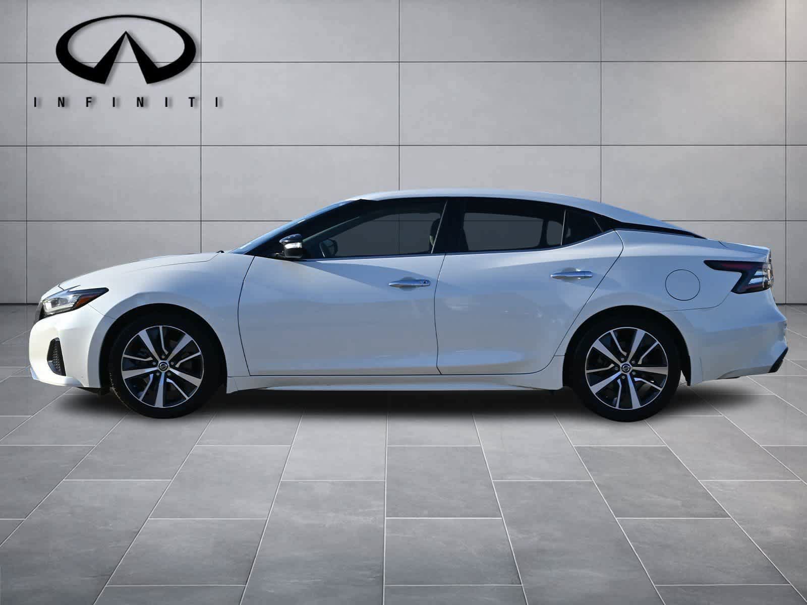 Used 2020 Nissan Maxima 3.5 SV w/ Floor Mat Group FWD image 3
