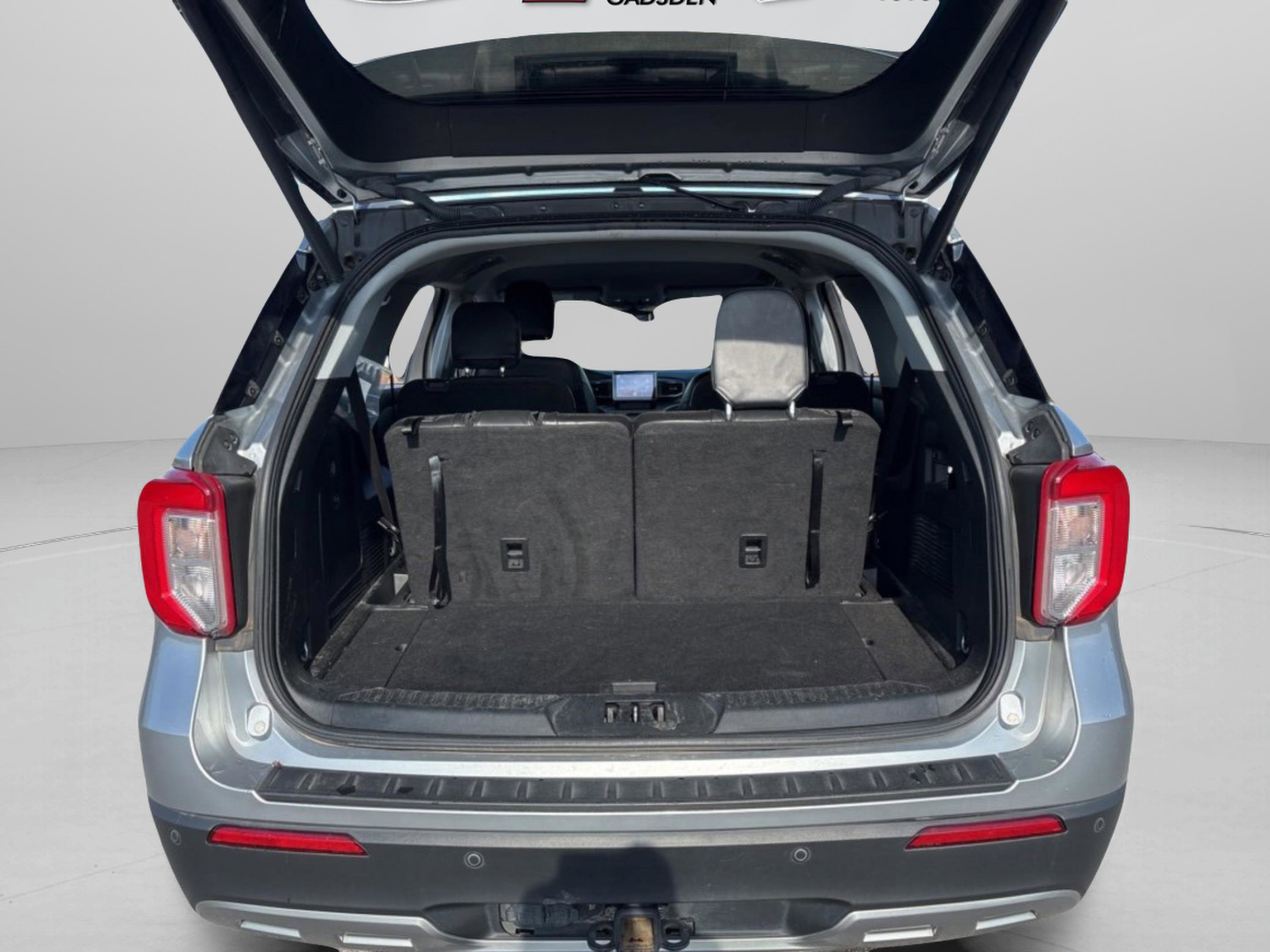 Used 2023 Ford Explorer XLT w/ Equipment Group 202A image 29