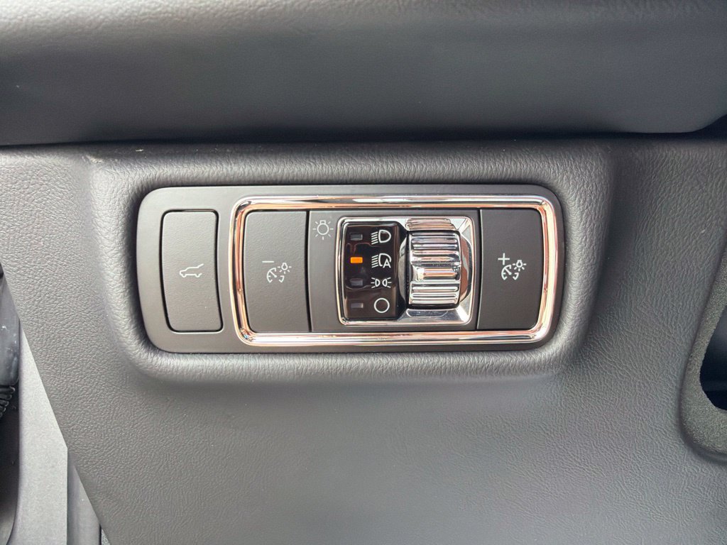 Used 2023 Lincoln Aviator Reserve w/ Elements Package Plus AWD/4WD image 27