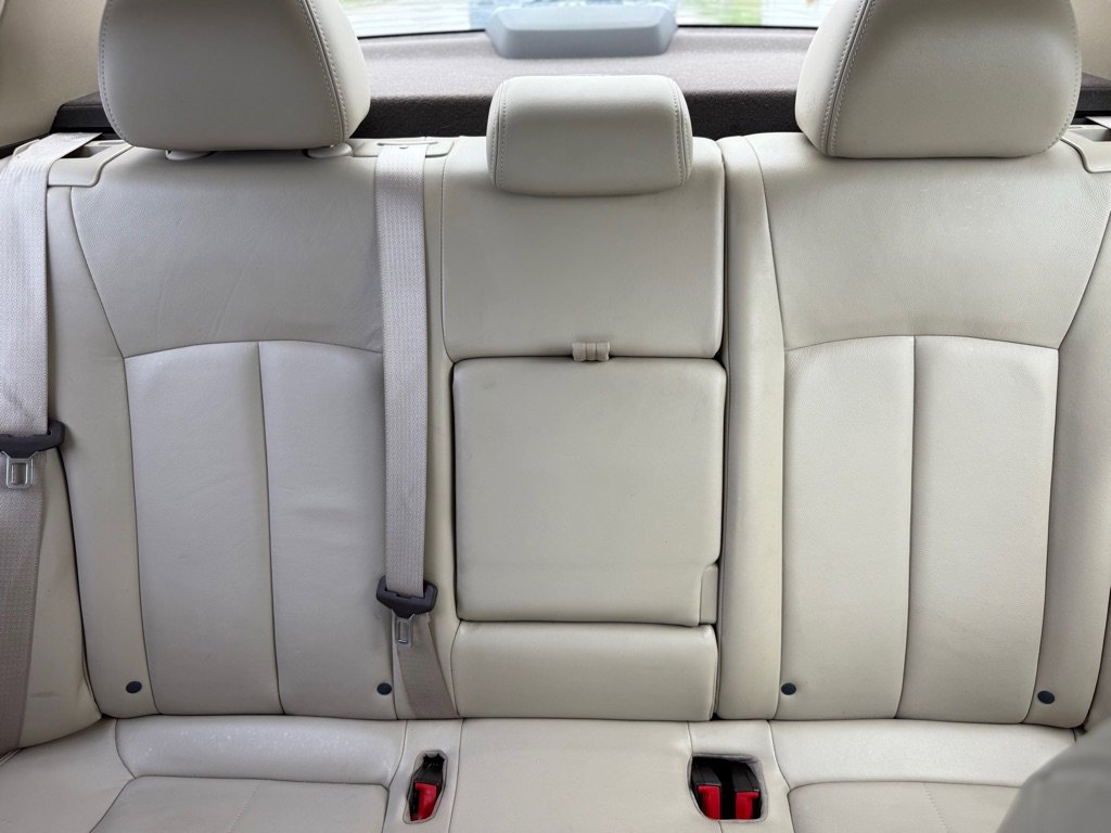 Used 2011 Chevrolet Cruze LTZ FWD image 14