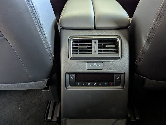 Used 2025 MAZDA CX-70 3.3 Turbo S w/ Premium Package image 10