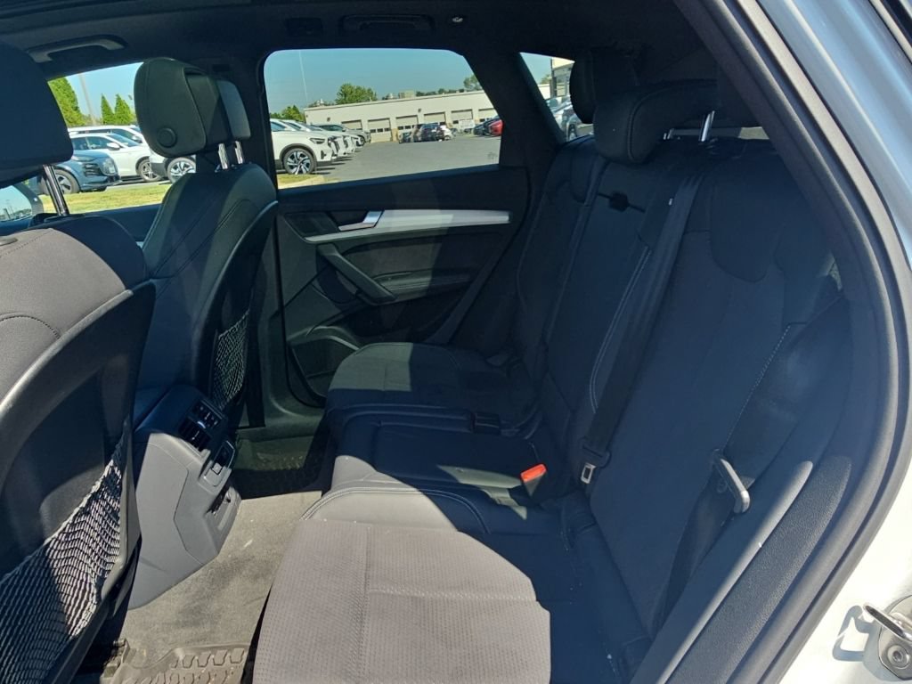 Used 2024 Audi Q5 e Premium Plus AWD/4WD image 12