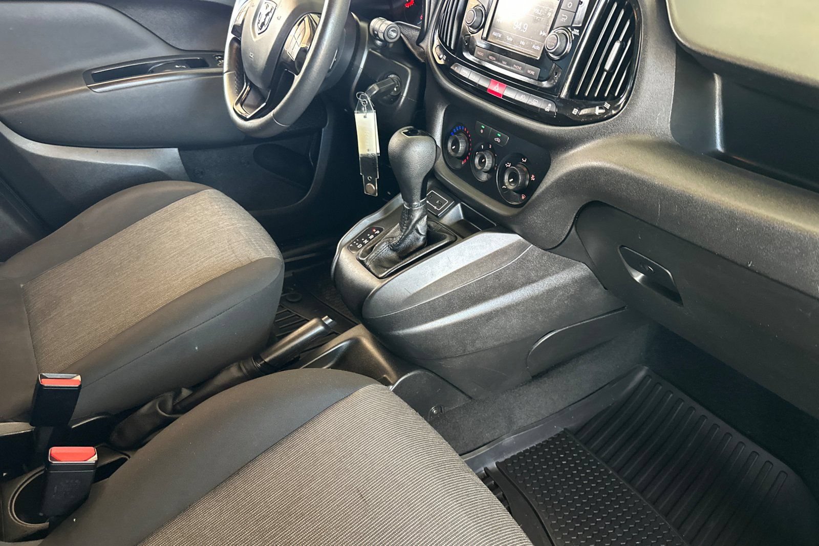 Used 2018 RAM ProMaster City SLT FWD image 13