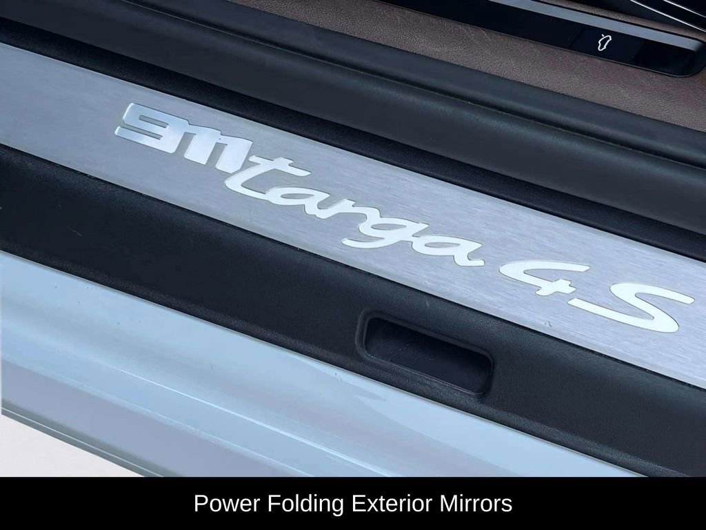 Used 2022 Porsche 911 Targa 4S image 16