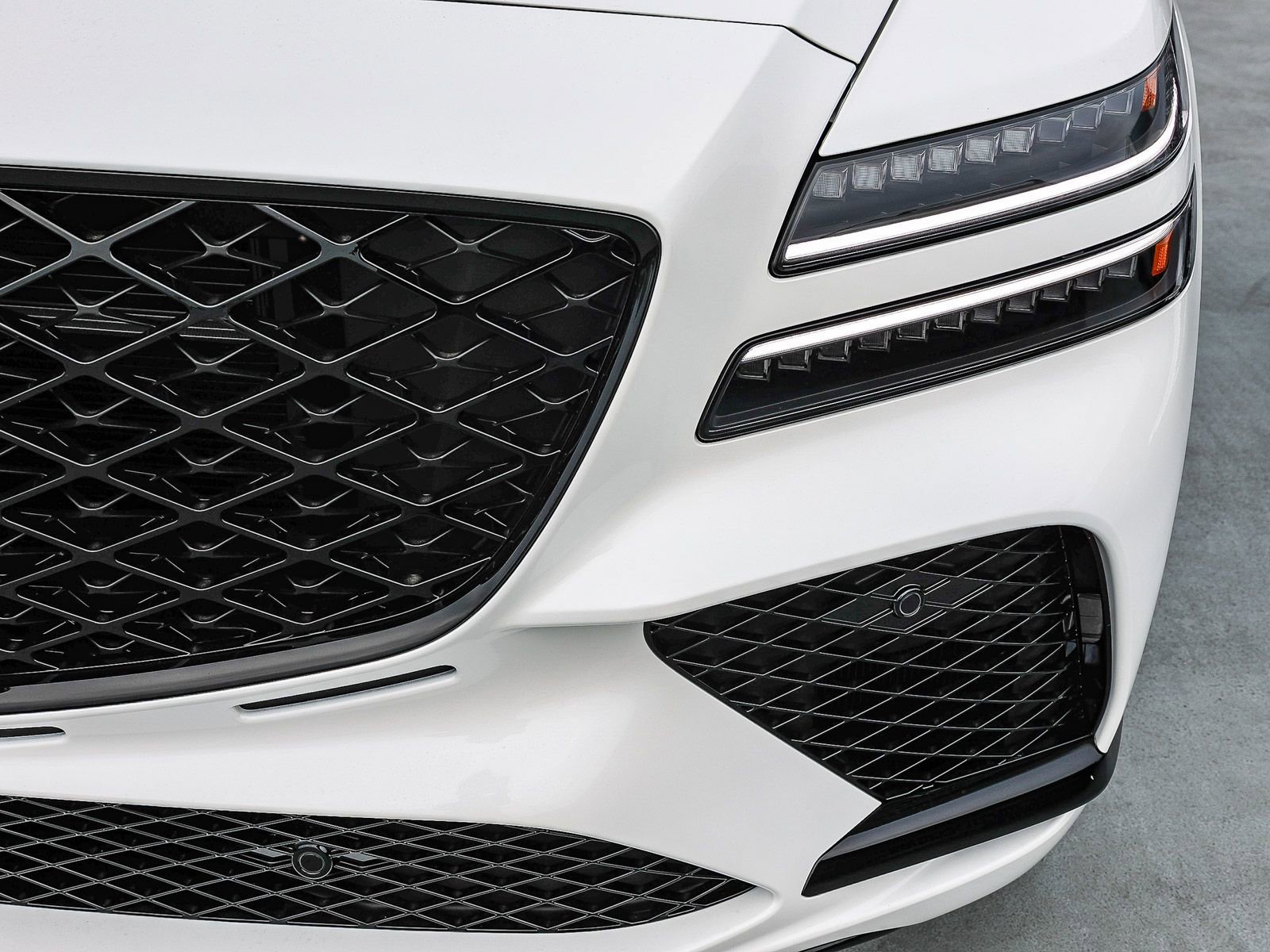 New 2026 Genesis GV80 3.5T e-SC image 10