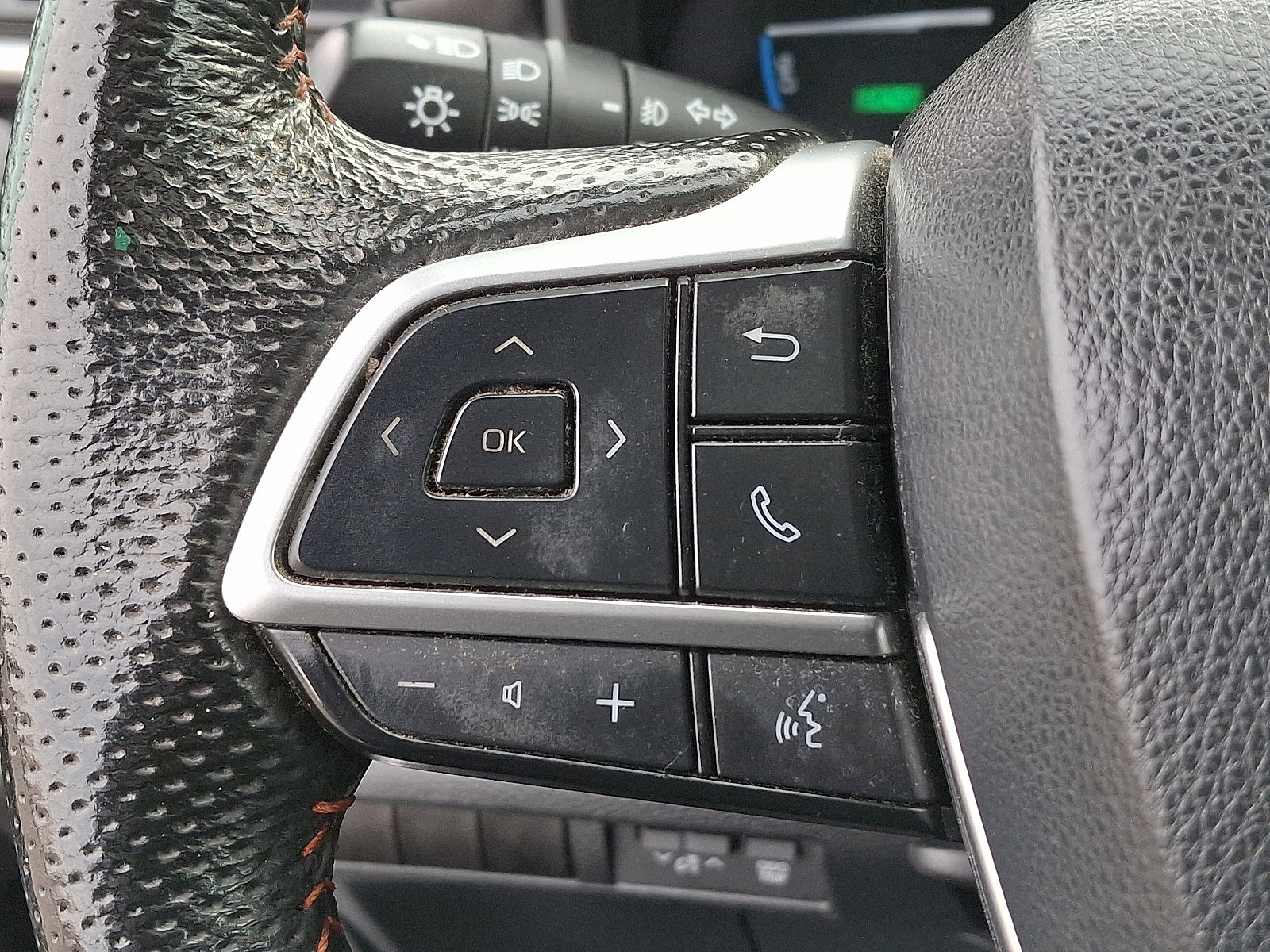 Certified 2024 Toyota Sienna XSE w/ XSE Plus Package image 23