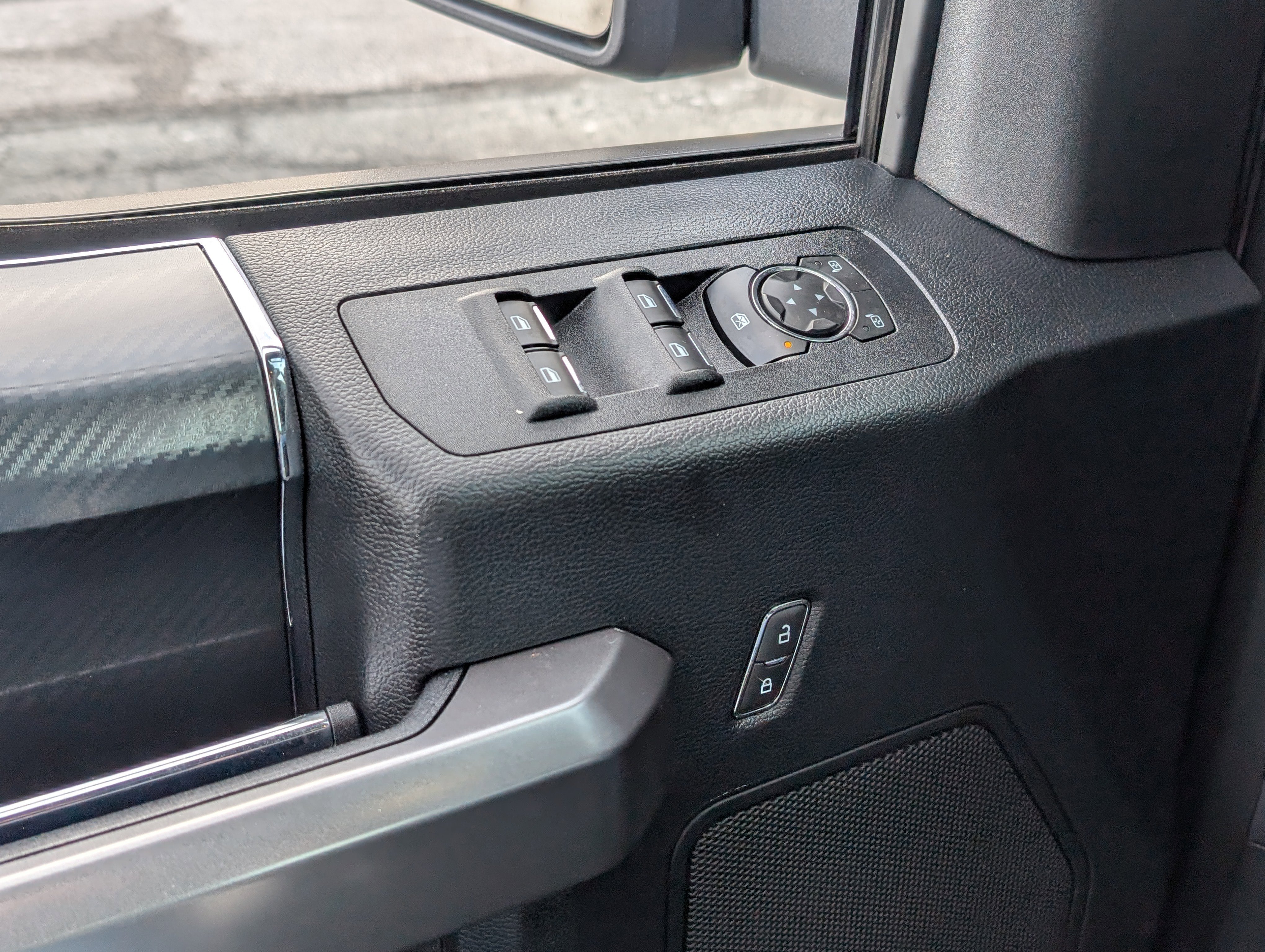 Certified 2020 Ford F150 XLT w/ Equipment Group 302A Luxury image 18