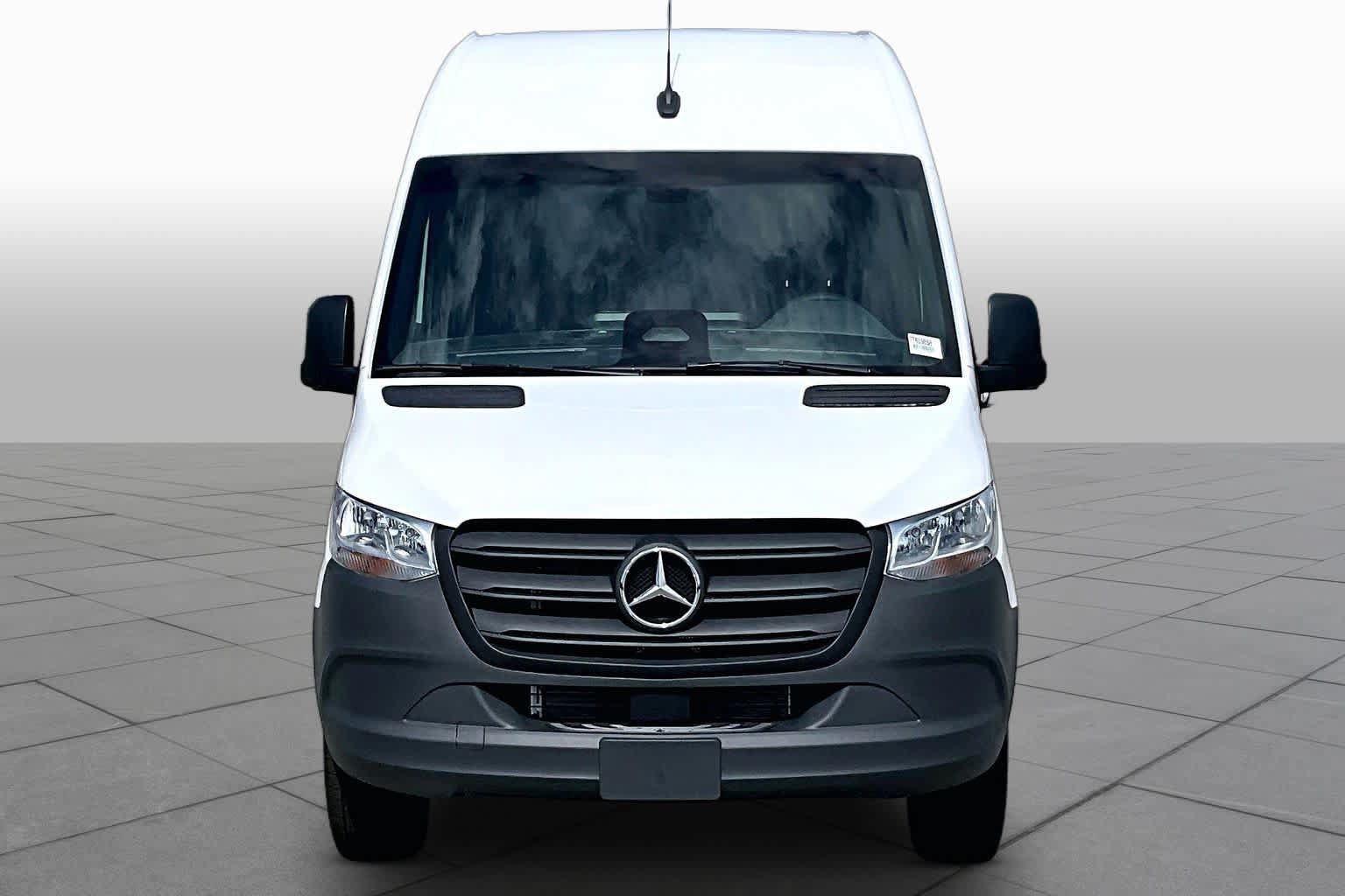 New 2026 Mercedes-Benz Sprinter 2500 image 3