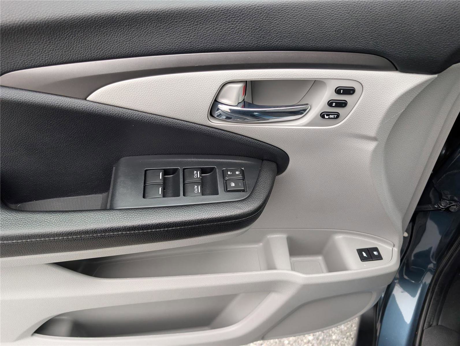 Used 2021 Honda Pilot Special Edition image 22