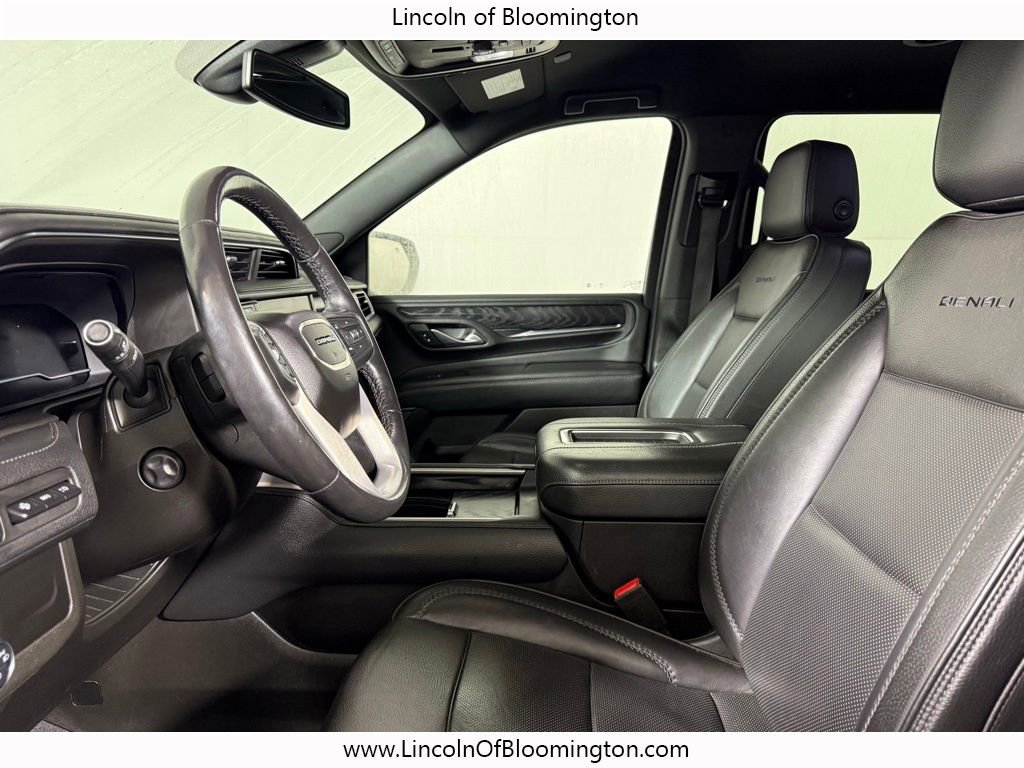 Used 2022 GMC Yukon XL Denali image 24
