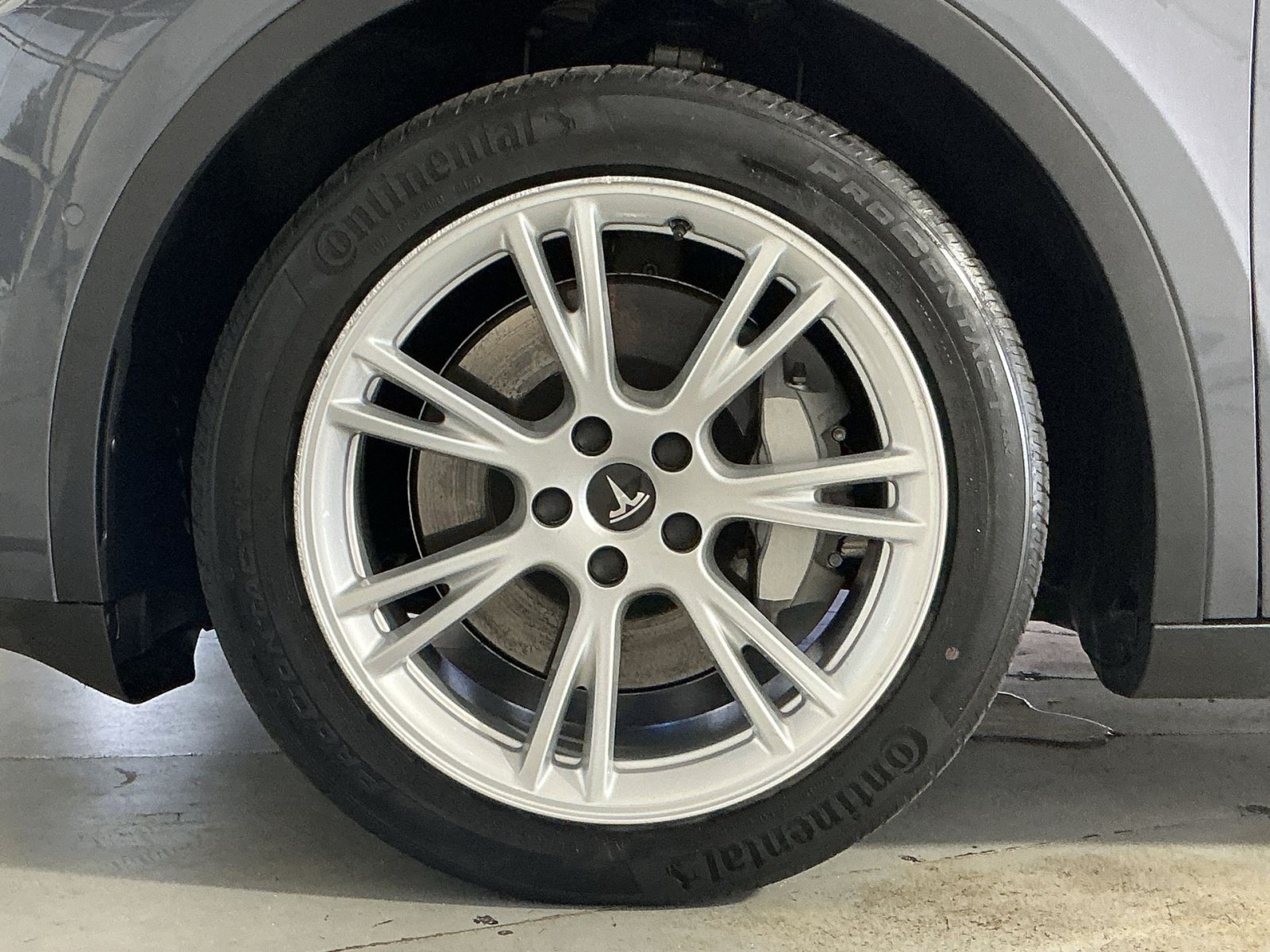 Used 2020 Tesla Model Y Long Range AWD/4WD image 13