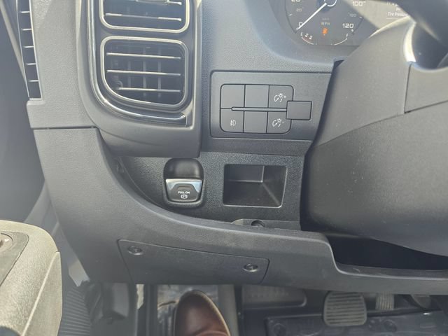 Used 2024 RAM ProMaster 2500 w/ Convenience Group FWD image 16