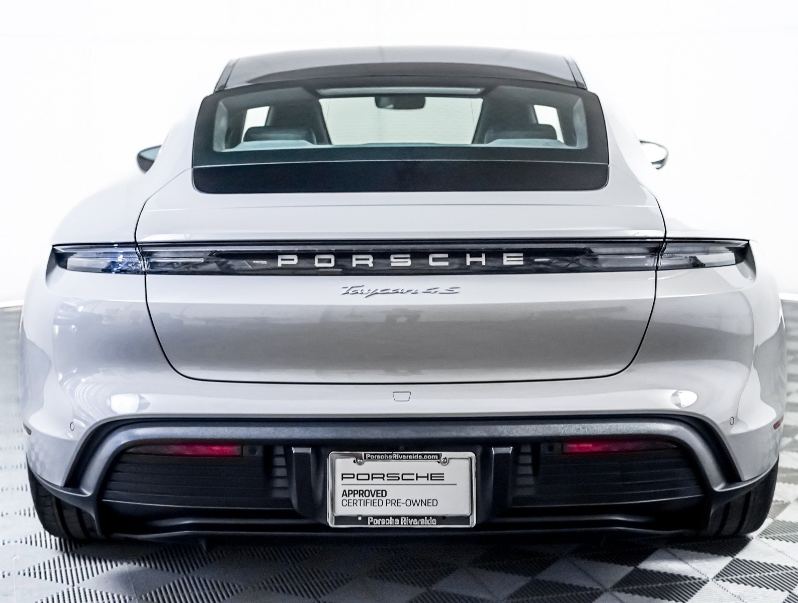 Certified 2024 Porsche Taycan 4S w/ Technology Package (P6F) image 11