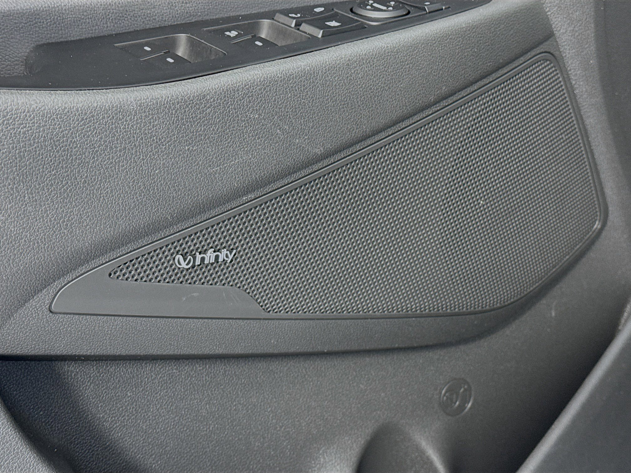 Used 2019 Hyundai Tucson Sport image 18