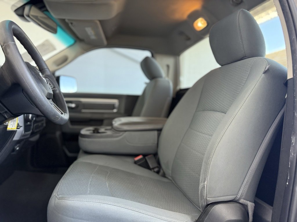 Used 2019 RAM 1500 Express image 19