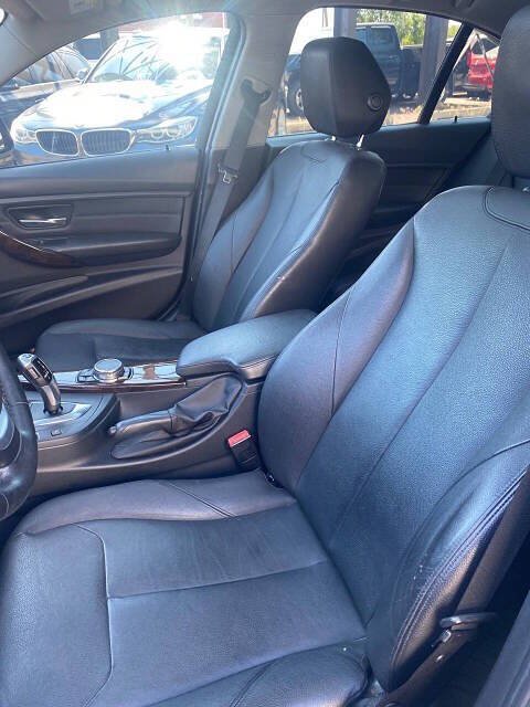 Used 2015 BMW 328i xDrive Sedan AWD/4WD image 39