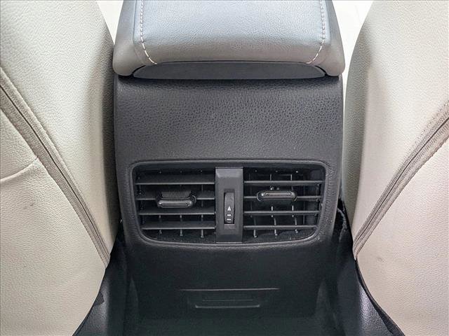 Used 2024 Toyota Corolla Cross XLE w/ Convenience Package image 17