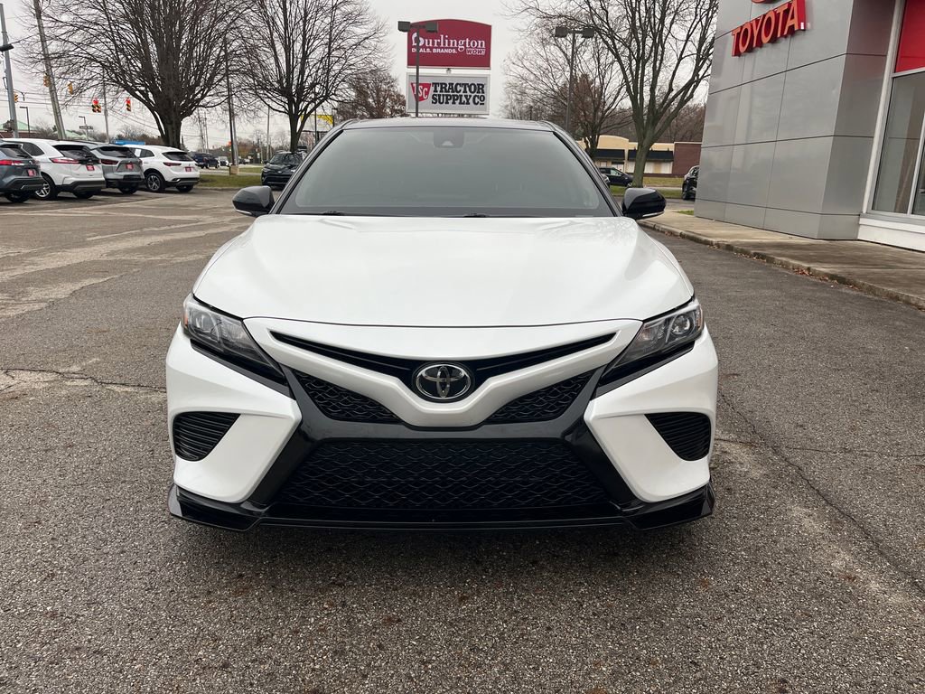 Used 2023 Toyota Camry XSE image 8