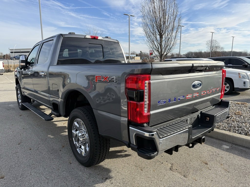 Used 2023 Ford F250 Lariat w/ Tow Technology Package image 7