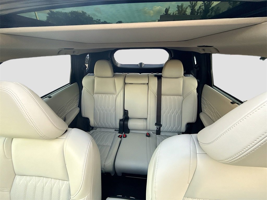 New 2025 Mitsubishi Outlander SEL image 23
