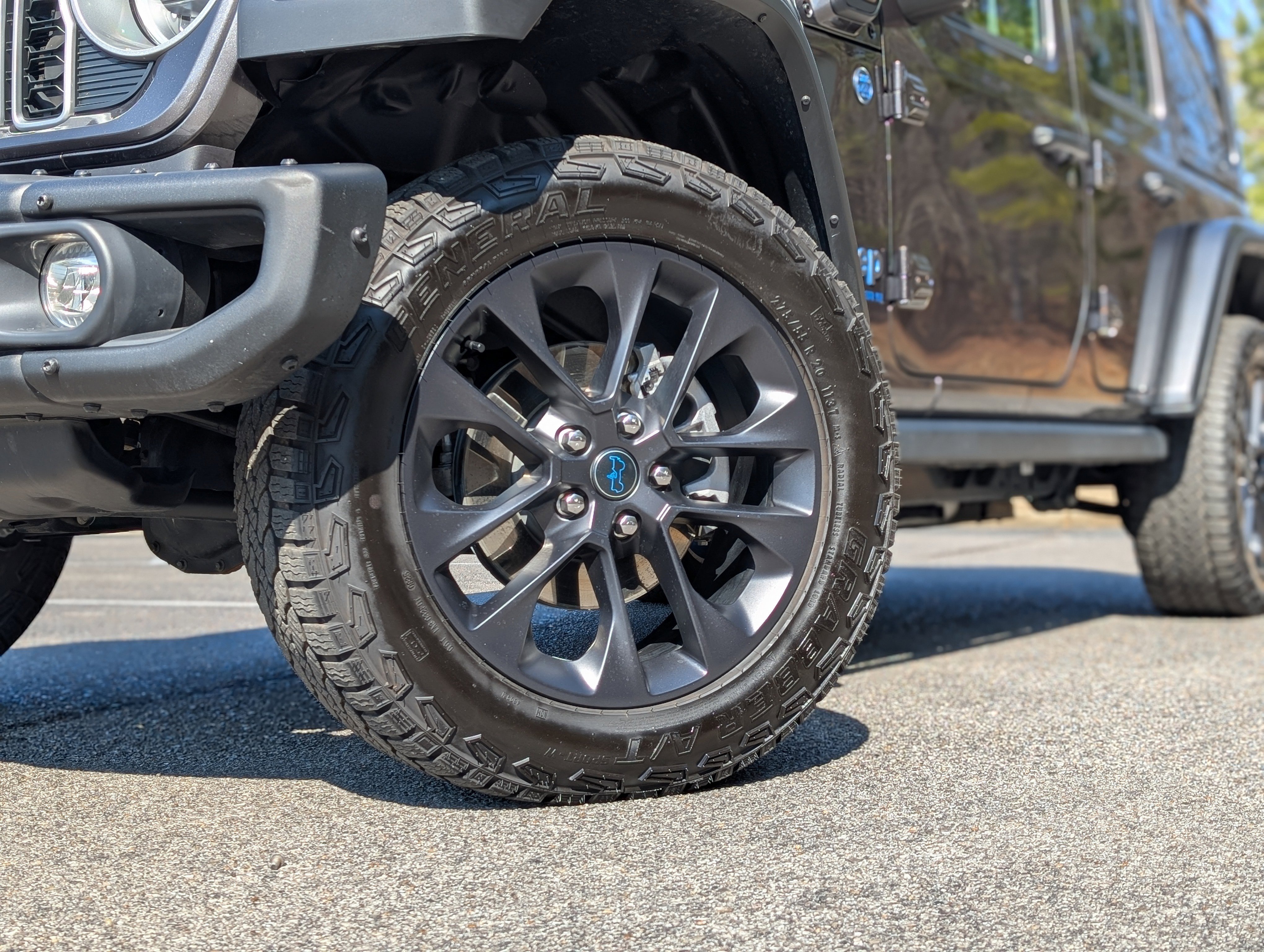 Used 2025 Jeep Wrangler Backcountry image 35