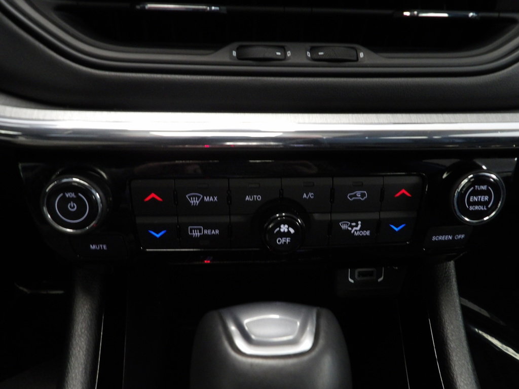 Used 2022 Jeep Compass High Altitude image 34