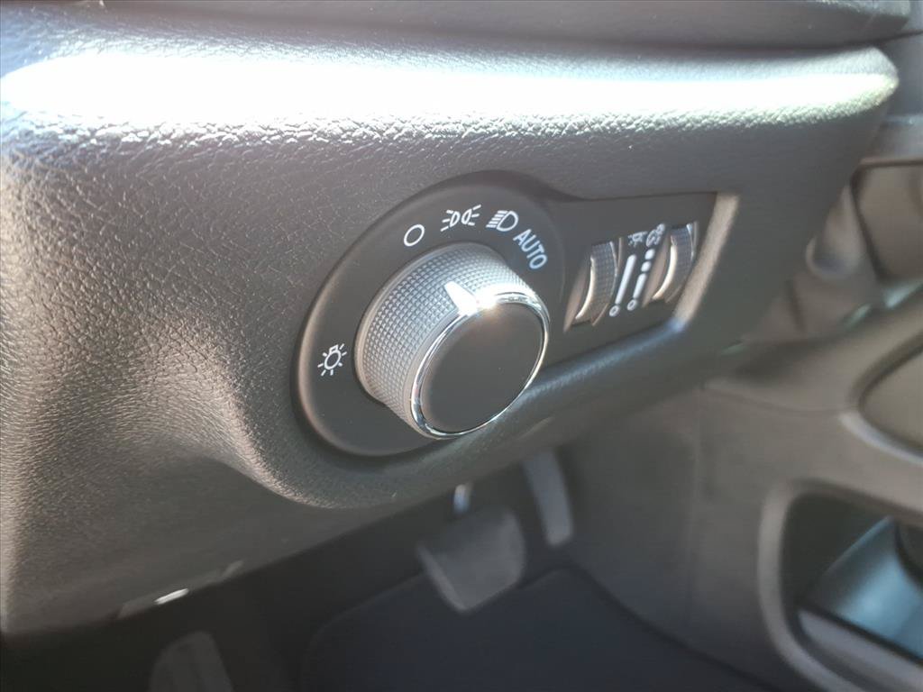 New 2027 Chrysler Pacifica Limited AWD/4WD image 20