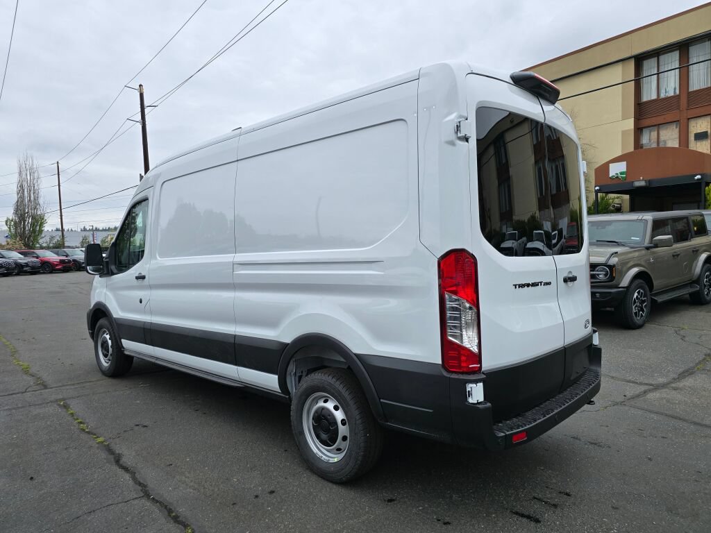 New 2026 Ford Transit 250 148 Medium Roof RWD image 7