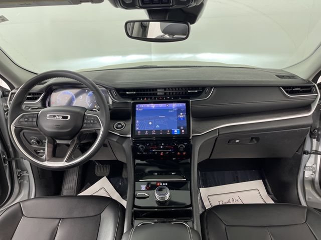 Used 2023 Jeep Grand Cherokee L Limited AWD/4WD image 41