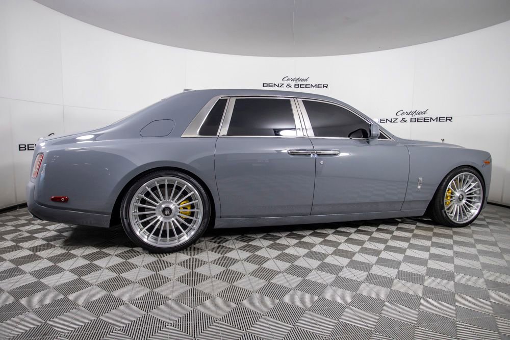 Used 2018 Rolls-Royce Phantom Sedan image 5