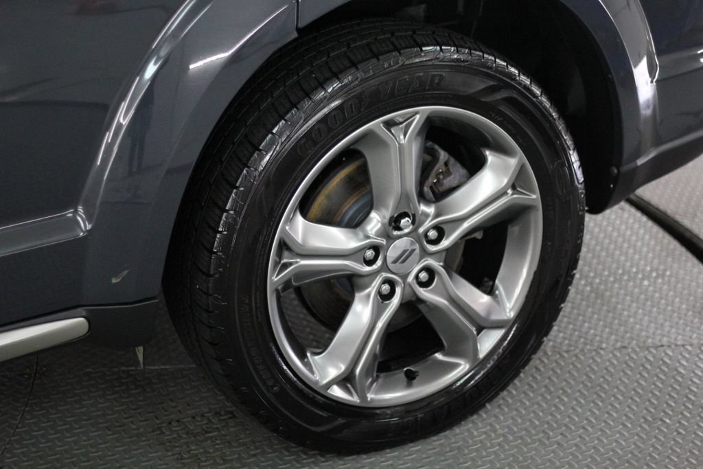 Used 2018 Dodge Journey Crossroad w/ Nav & Sun Group AWD/4WD image 62