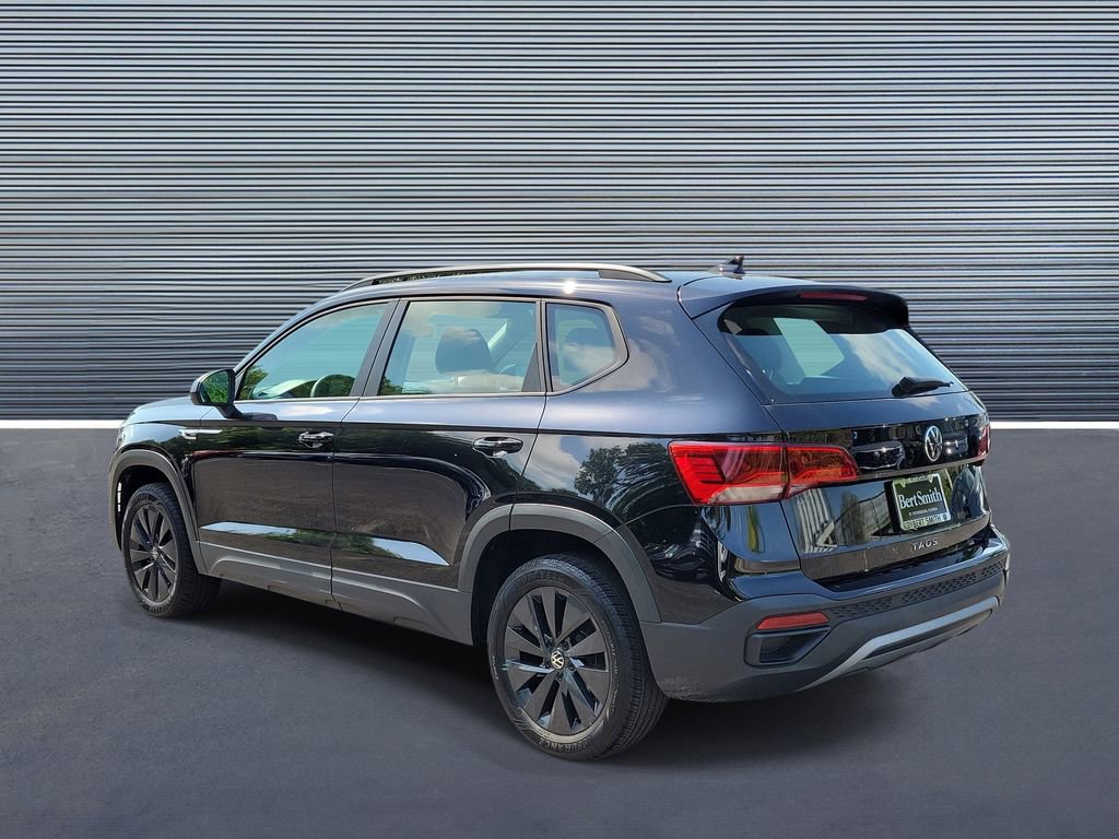 Used 2023 Volkswagen Taos S image 4