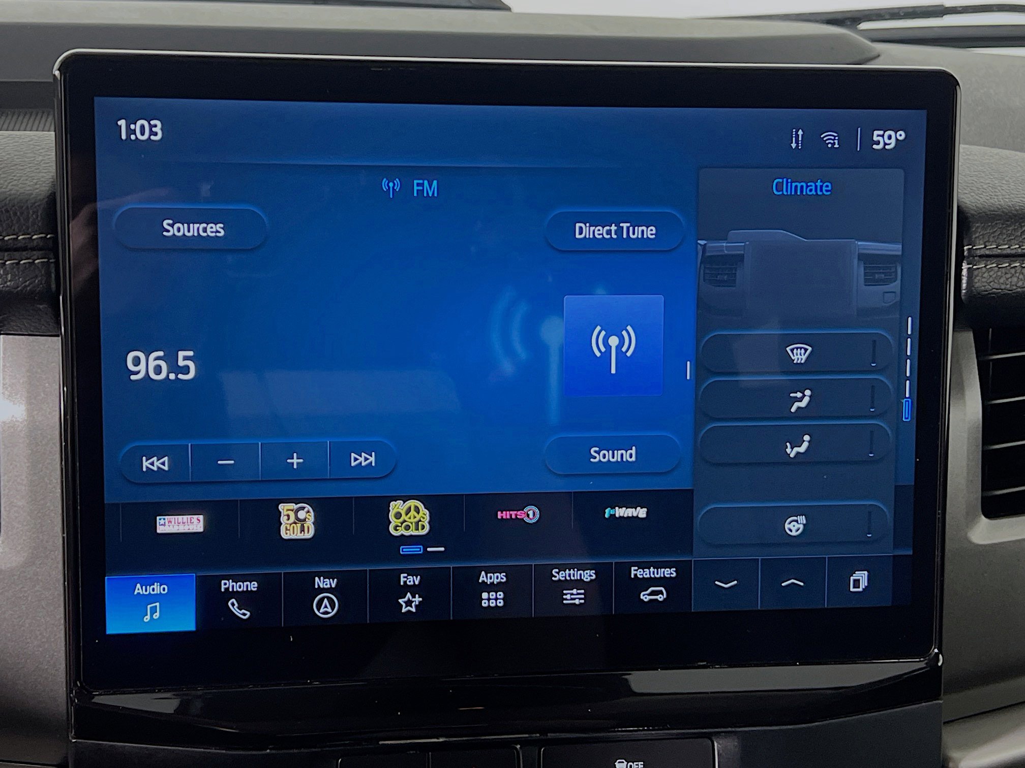 Used 2024 Ford Expedition XLT image 27