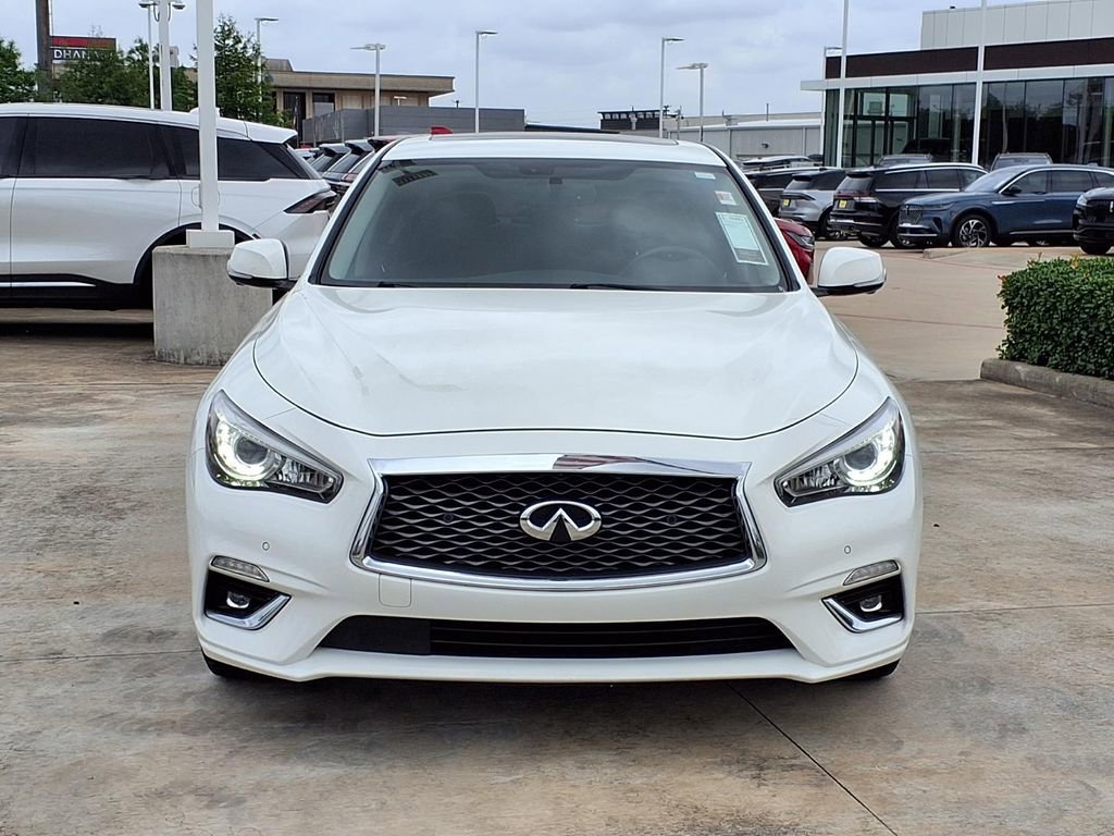 Used 2020 INFINITI Q50 Luxe w/ Essential Package (3.0T Luxe) AWD/4WD image 4