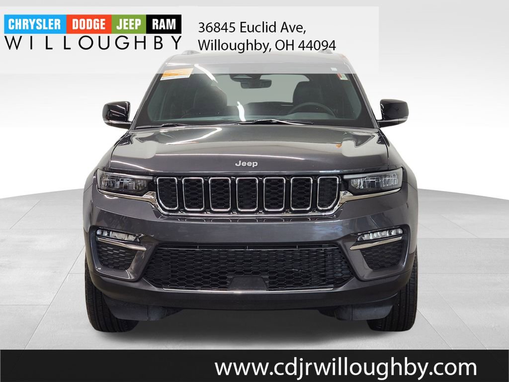 Certified 2025 Jeep Grand Cherokee Limited AWD/4WD image 2