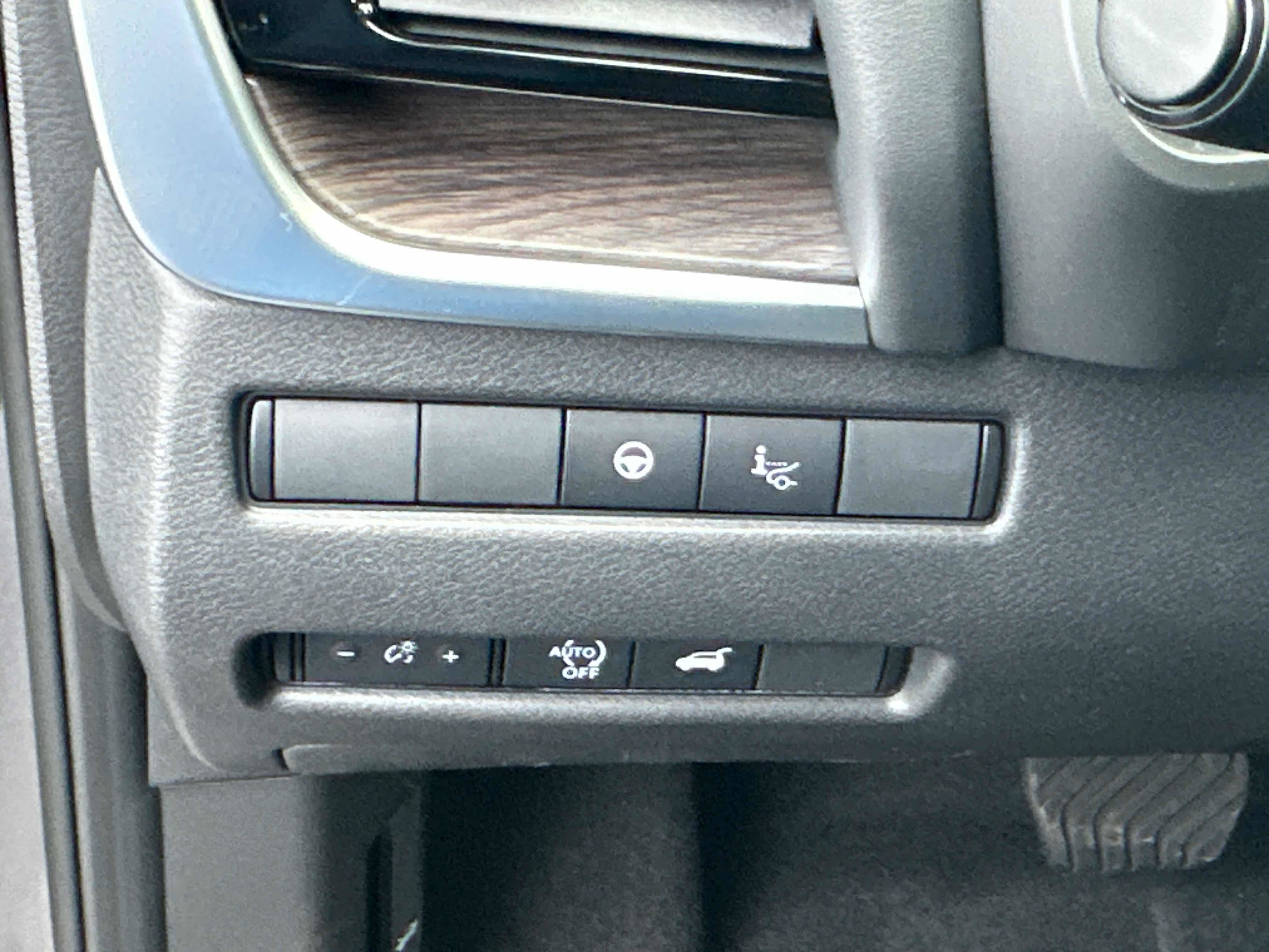 New 2026 Nissan Rogue Platinum w/ Platinum Premium Package AWD/4WD image 21